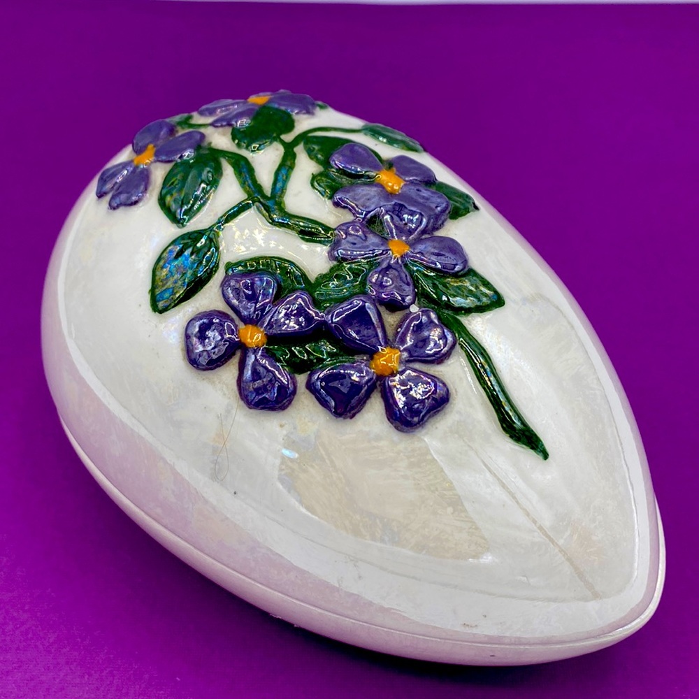 Ceramic Egg With Violets
